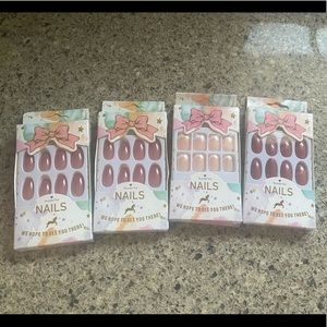 New! Beautiful Nail press on nails 4 packs